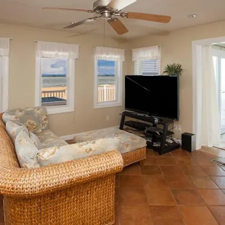 Seaside Serenade-2